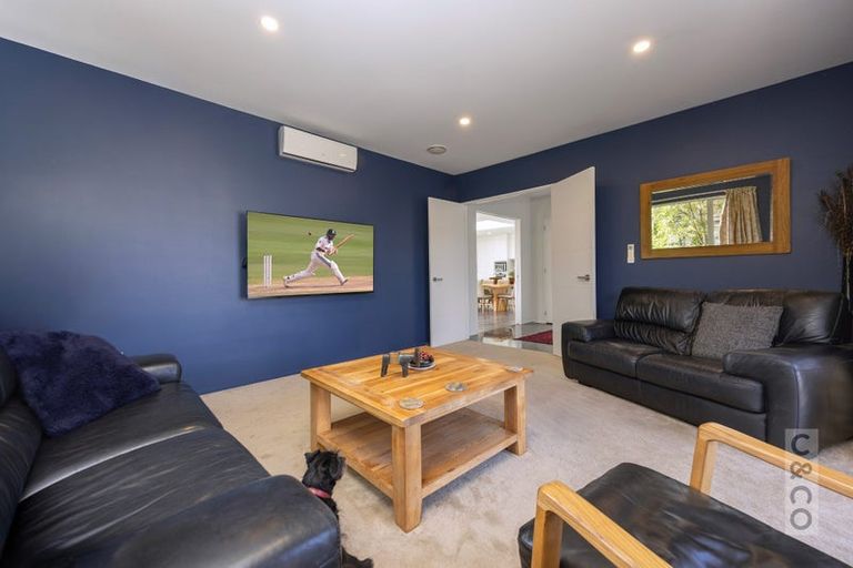 Photo of property in 23 Turpin Road, Riverhead, 0820