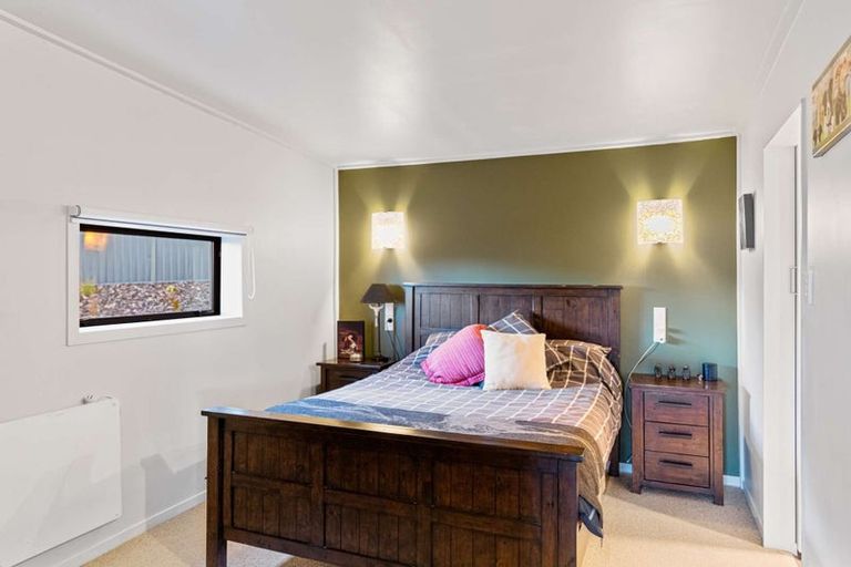 Photo of property in 24 Walker Street, East Gore, Gore, 9710