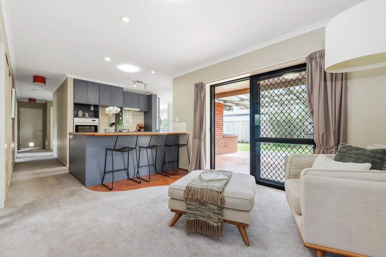 Photo of property in 15 Rogers Place, Fairview Downs, Hamilton, 3214