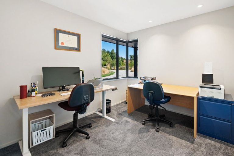 Photo of property in 22 Long Grass Place, Hawea Flat, Wanaka, 9382