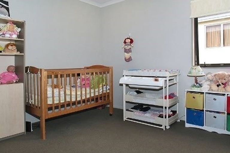 Photo of property in 84 Kentwood Drive, Woodridge, Wellington, 6037