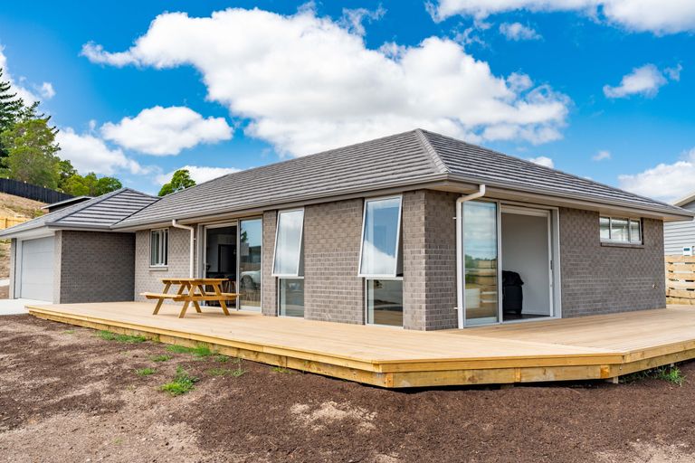 Photo of property in 26 Northcoast Place, Mangawhai Heads, Mangawhai, 0505