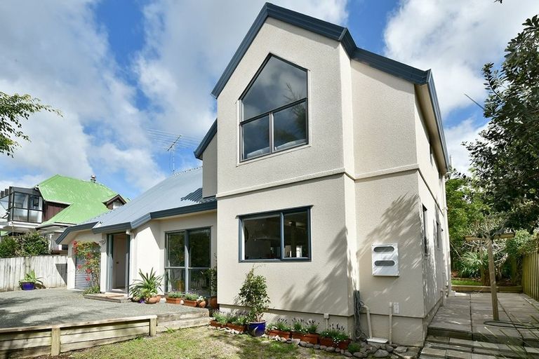 Photo of property in 10a Amanda Lane, Snells Beach, 0920