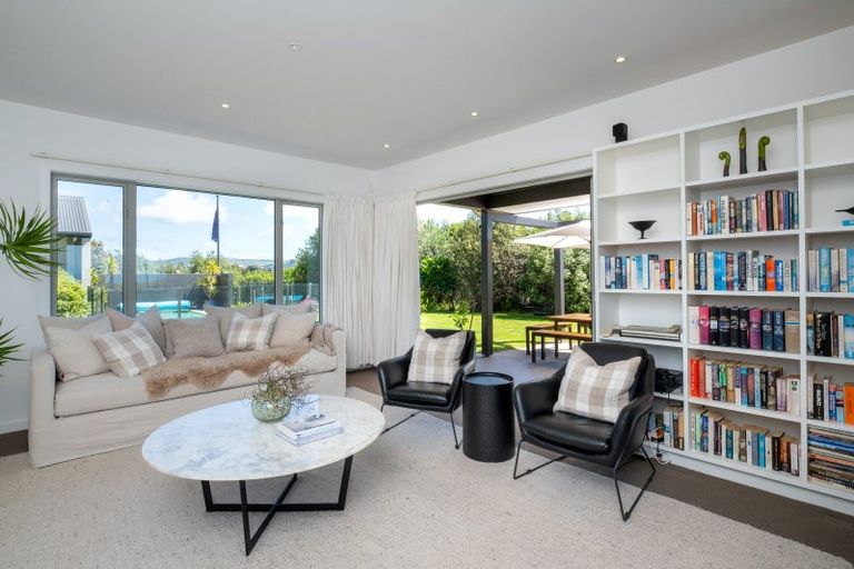 Photo of property in 4 Heipipi Drive, Eskdale, Napier, 4182