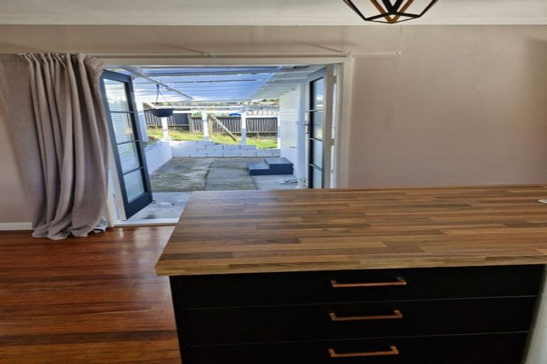 Photo of property in 22 Rose Street, Tirau, 3410