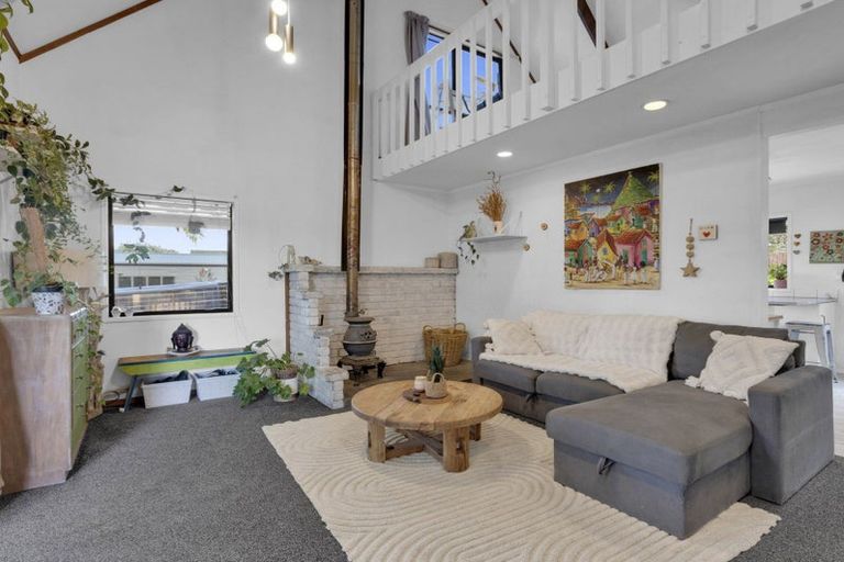 Photo of property in 5b Ross View Terrace, Dinsdale, Hamilton, 3204