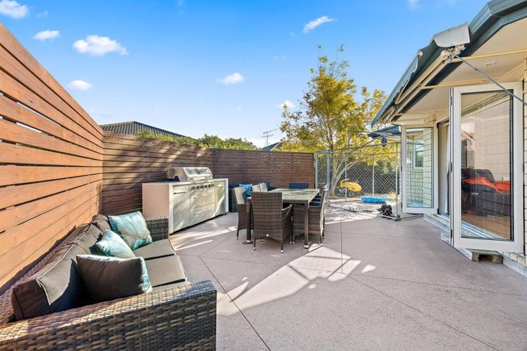 Photo of property in 41 Chic Gardens, Parakai, 0830