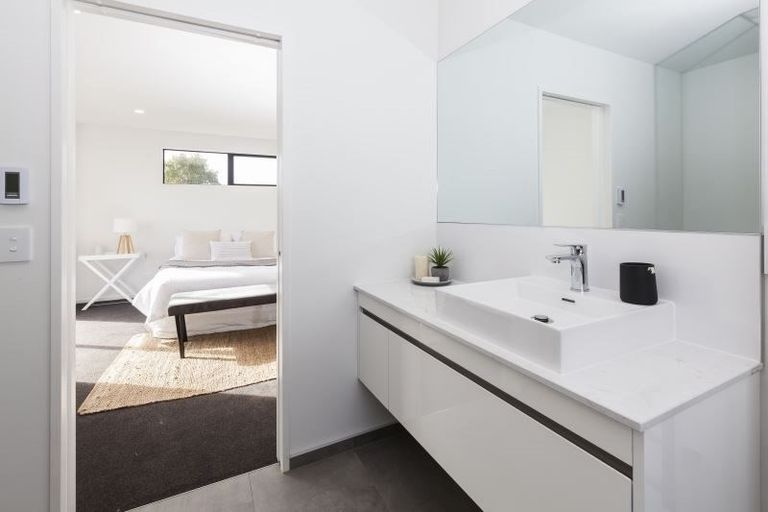 Photo of property in 1/196 Peterborough Street, Christchurch Central, Christchurch, 8013