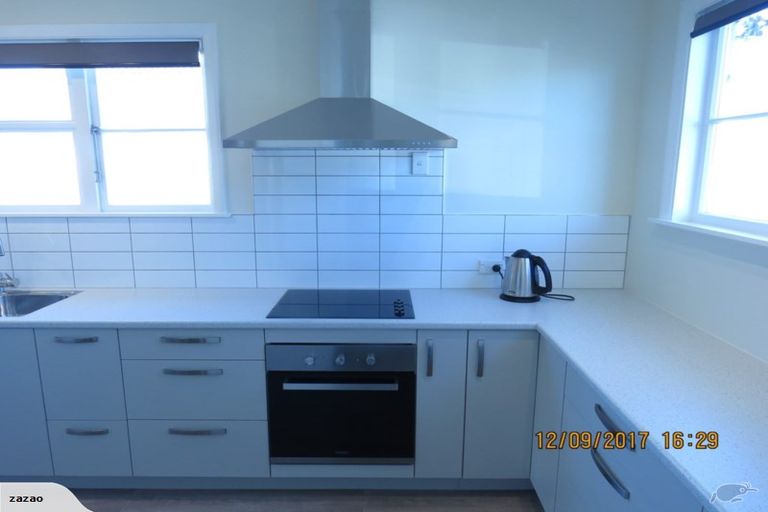 Photo of property in 107 Thackeray Street, Napier South, Napier, 4110