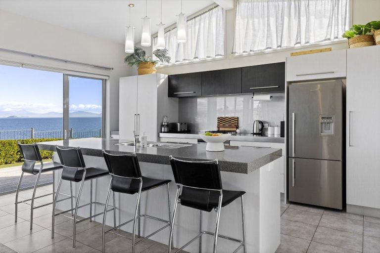 Photo of property in 43 Victory Drive, Wharewaka, Taupo, 3330