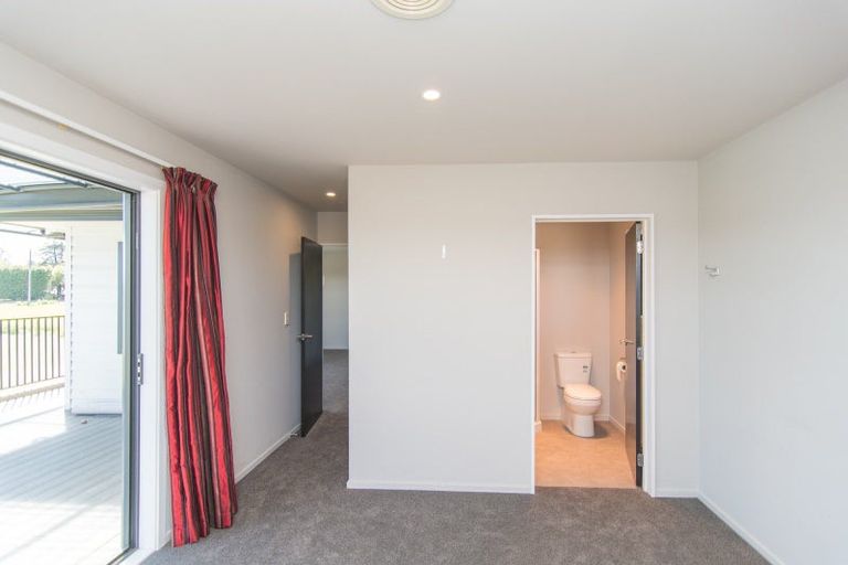 Photo of property in 72 Arowhenua Station Road, Kerrytown, Timaru, 7973