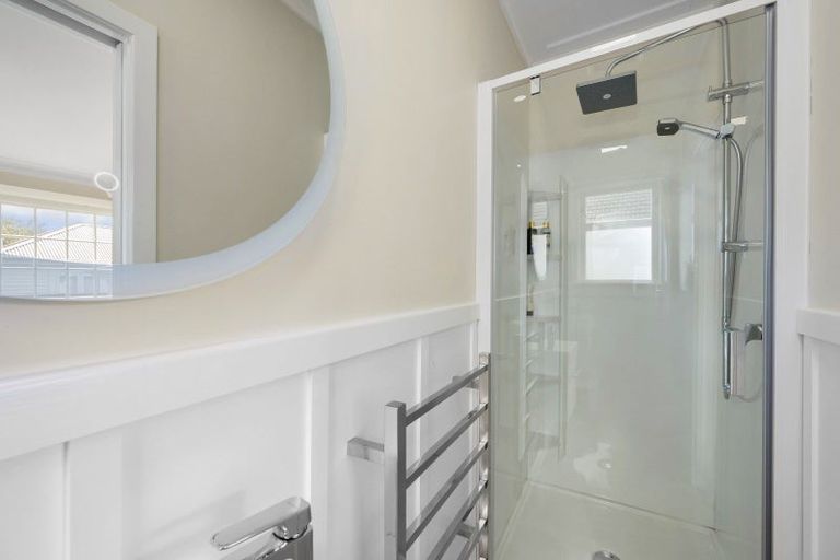 Photo of property in 340 Fergusson Drive, Heretaunga, Upper Hutt, 5018