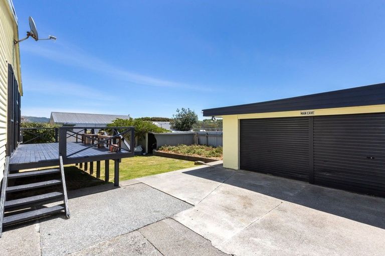 Photo of property in 26 Niagara Street, Waitangirua, Porirua, 5024