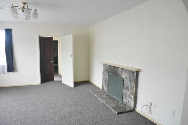 Photo of property in 53 Deepdale Street, Burnside, Christchurch, 8053