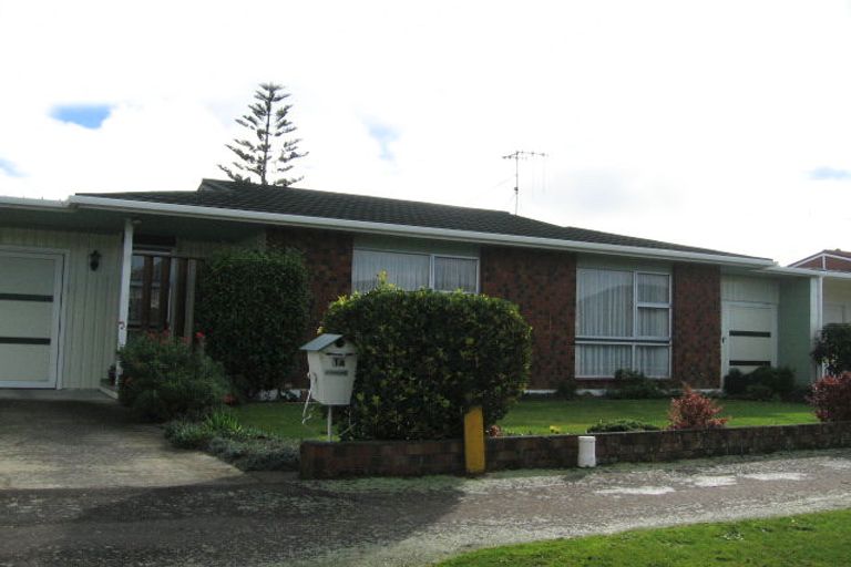 Photo of property in 1a Bristol Crescent, Roslyn, Palmerston North, 4414