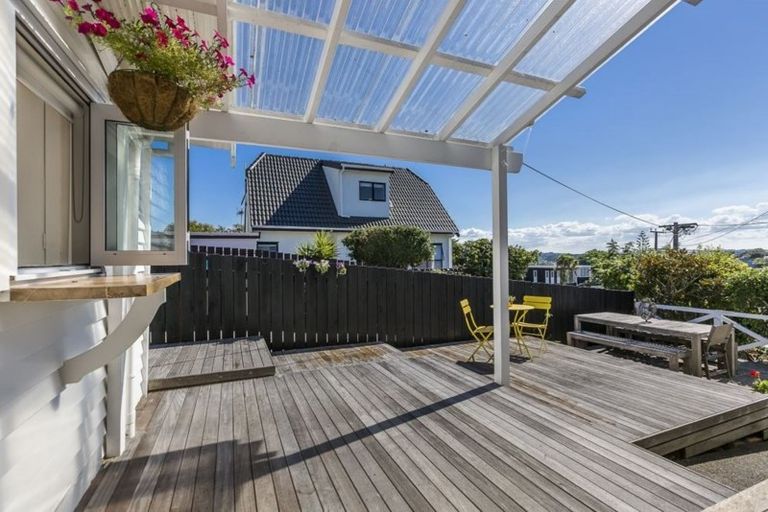 Photo of property in 1/10 Hart Road, Hauraki, Auckland, 0622