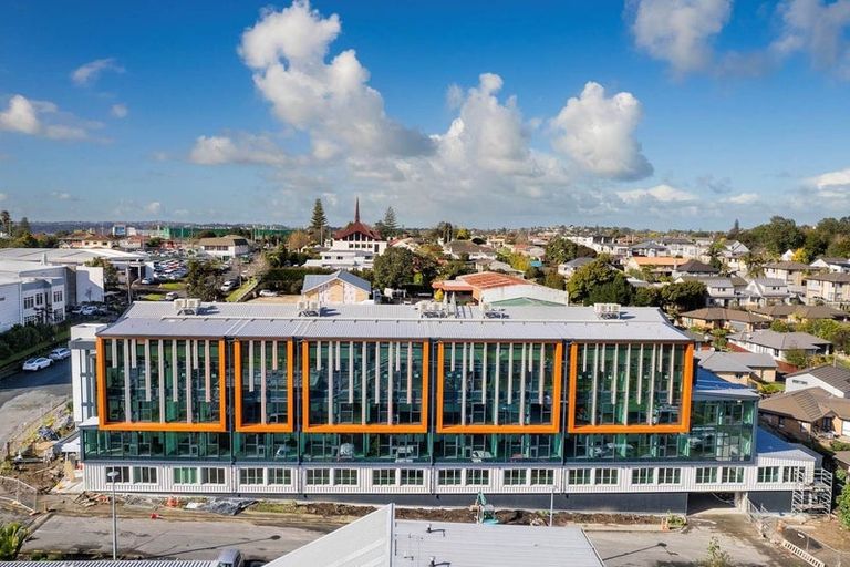 Photo of property in 2e/30 Westward Ho, Glen Eden, Auckland, 0602