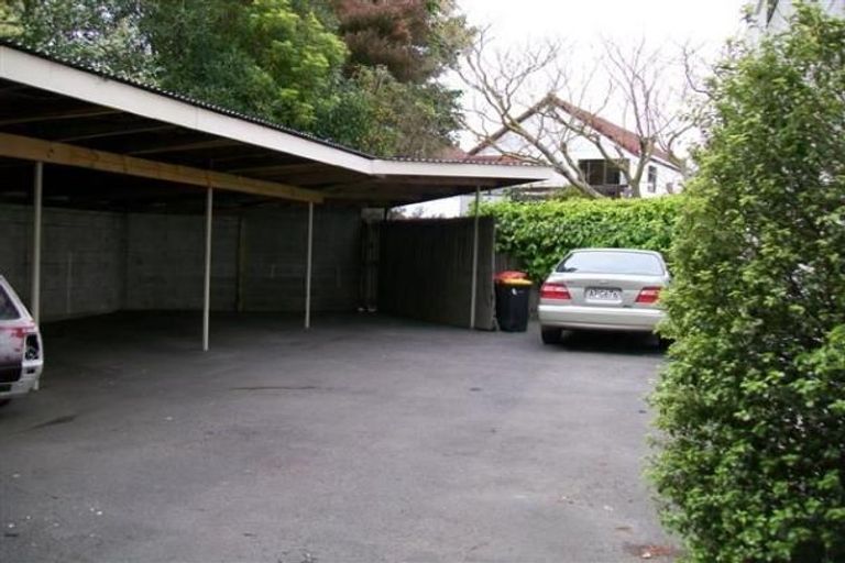 Photo of property in 142 Waimairi Road, Ilam, Christchurch, 8041