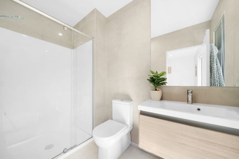 Photo of property in 1 Te Mura Crescent, Takanini, 2112