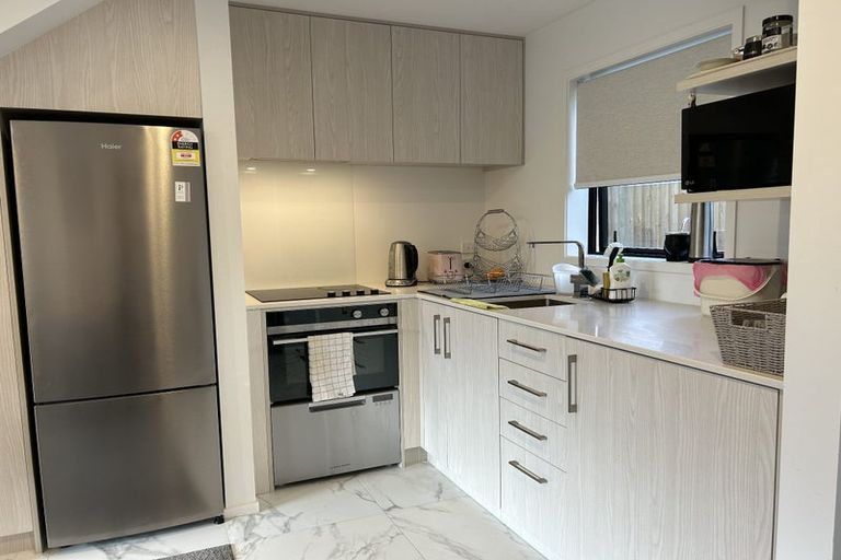 Photo of property in 8/59 Neil Avenue, Te Atatu Peninsula, Auckland, 0610