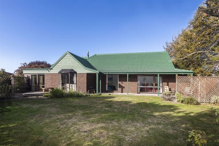 Photo of property in 25a Sayers Crescent, Ilam, Christchurch, 8041