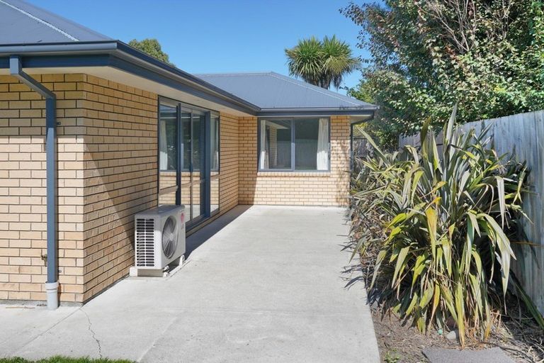 Photo of property in 15 Church Street, Oxford, 7430