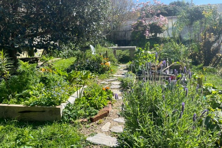 Photo of property in 94 Hill Road, Belmont, Lower Hutt, 5010