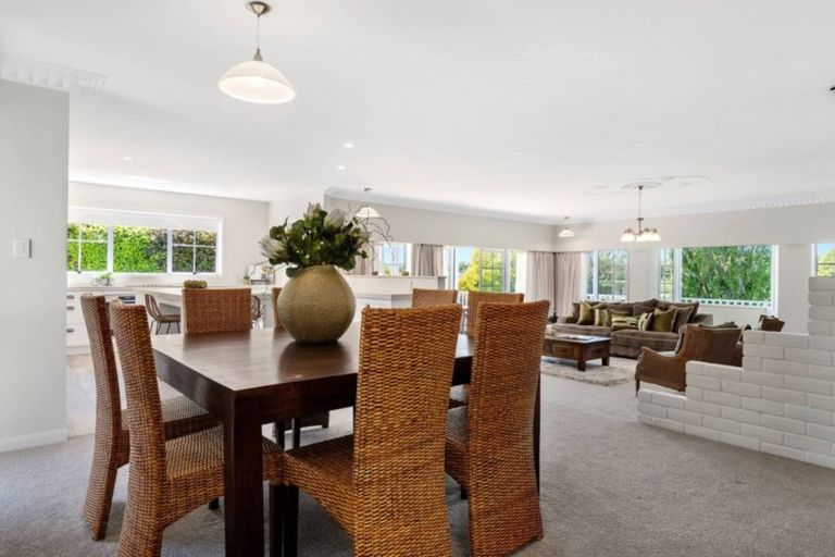 Photo of property in 56 Links View Drive, Omokoroa, 3114