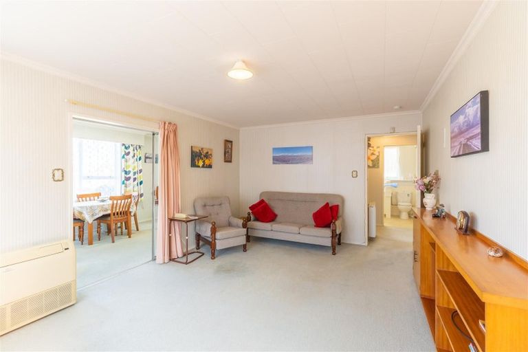 Photo of property in 10a Churchill Place, Waimate, 7924