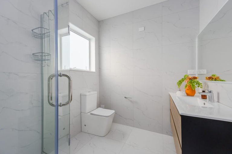 Photo of property in 87 Maryvale Road, Wainui, 0932