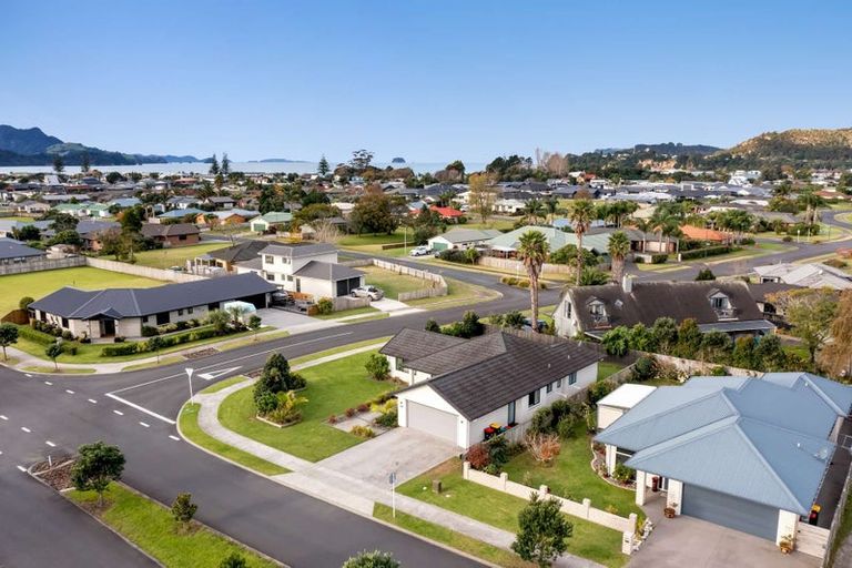 Photo of property in 110 Kupe Drive, Whitianga, 3510