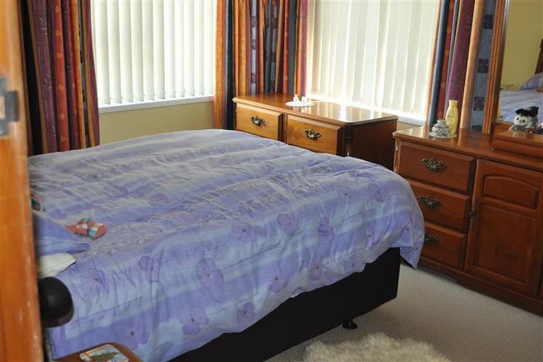 Photo of property in 7 Ranfurly Street, Frankleigh Park, New Plymouth, 4310