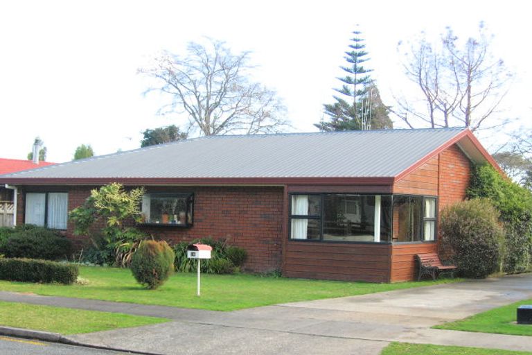 Photo of property in 18 Mullane Street, Hillcrest, Hamilton, 3216