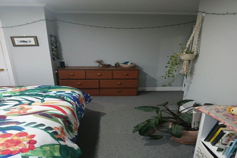 Photo of property in 166a Aro Street, Aro Valley, Wellington, 6021