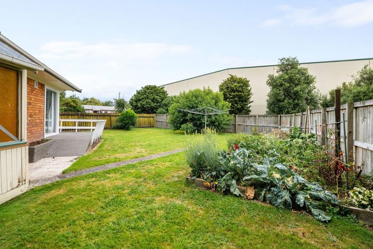 Photo of property in 76 Mears Road, St Andrews, Hamilton, 3200