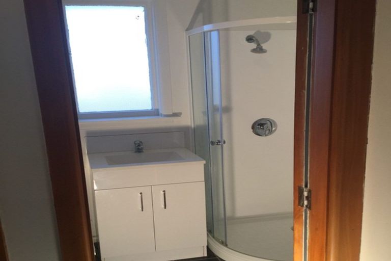 Photo of property in 3/478 Barbadoes Street, Edgeware, Christchurch, 8013