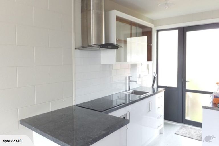 Photo of property in 64 Barton Street, Woolston, Christchurch, 8023