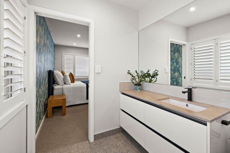 Photo of property in 135 North Shore Road, Eskdale, Napier, 4182