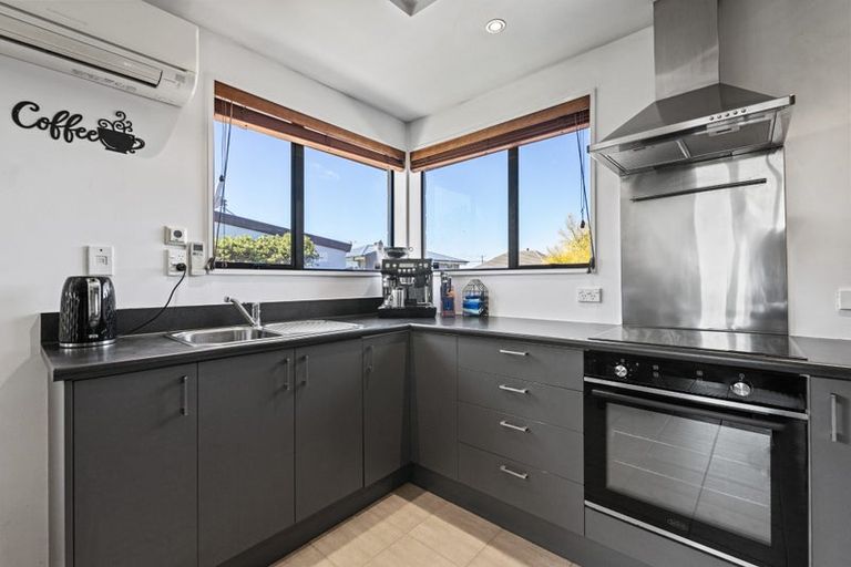 Photo of property in 3/64 Neill Street, Hornby, Christchurch, 8042