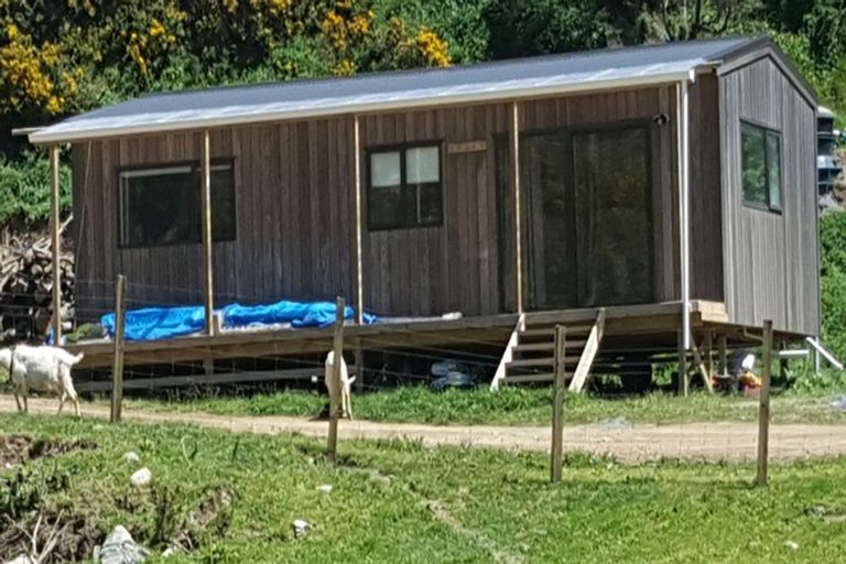 Photo of property in 260 Southernthread Road, Brooklyn, Wellington, 6021