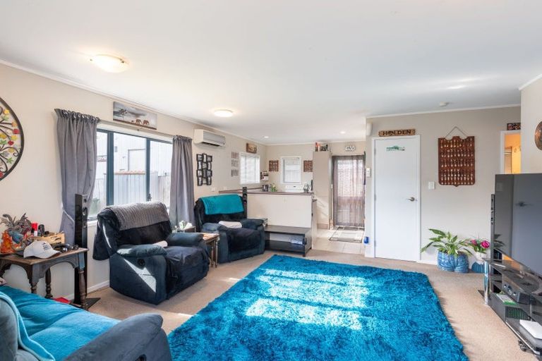 Photo of property in 1/4 Ipswich Grove, Wainuiomata, Lower Hutt, 5014
