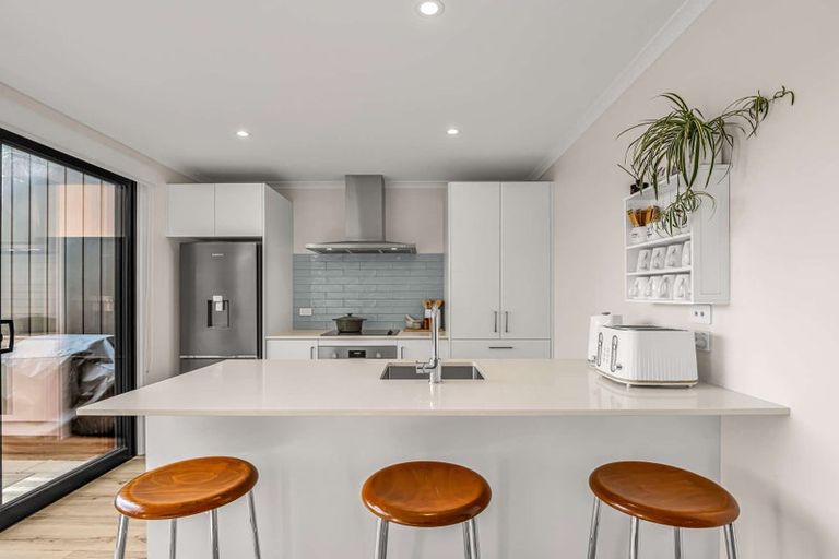 Photo of property in 9 Potene Lane, Te Puke, 3119