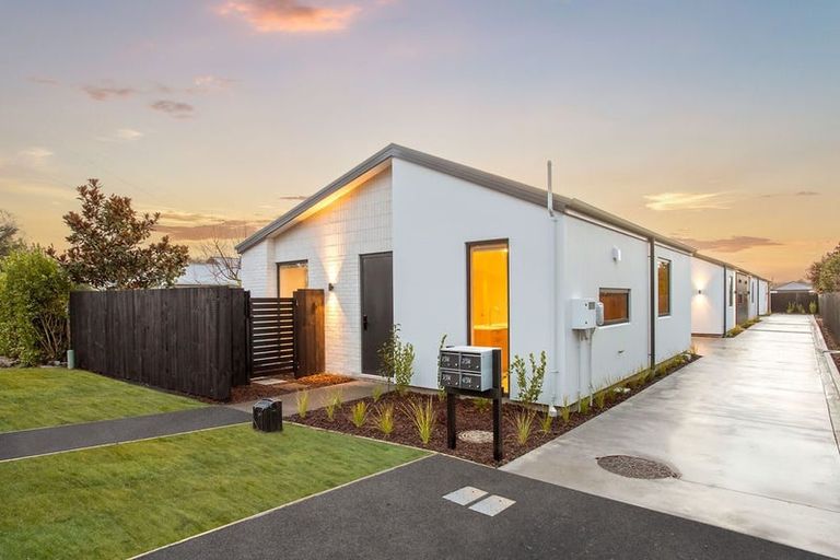 Photo of property in 3/314 Highsted Road, Casebrook, Christchurch, 8051