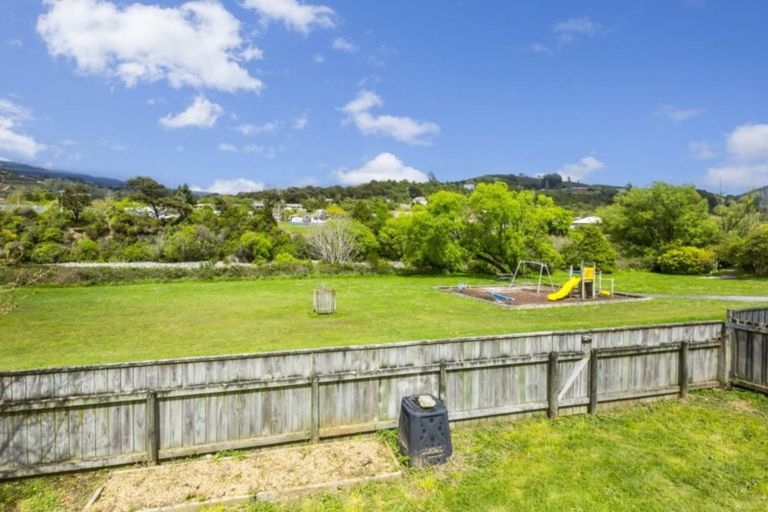 Photo of property in 86 Gillespies Road, Birchville, Upper Hutt, 5018