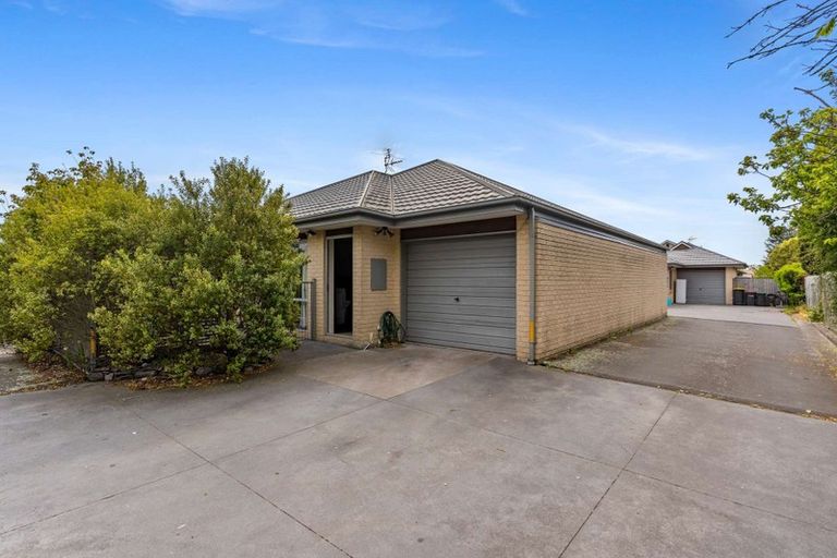 Photo of property in 15/10 Collins Street, Addington, Christchurch, 8024