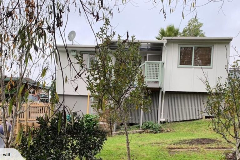 Photo of property in 1/645 Swanson Road, Swanson, Auckland, 0612