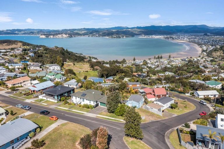 Photo of property in 91 Centennial Drive, Whitianga, 3510