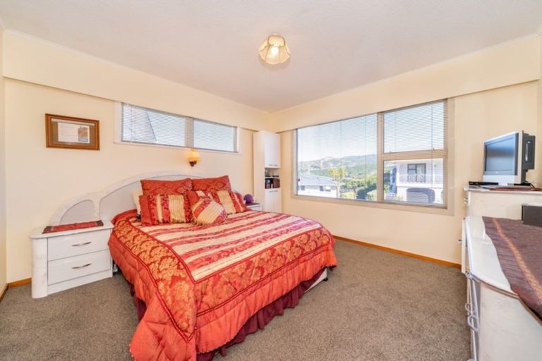 Photo of property in 7 Witham Street, Island Bay, Wellington, 6023
