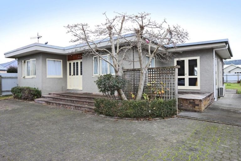 Photo of property in 144 Avondale Road, Greenmeadows, Napier, 4112