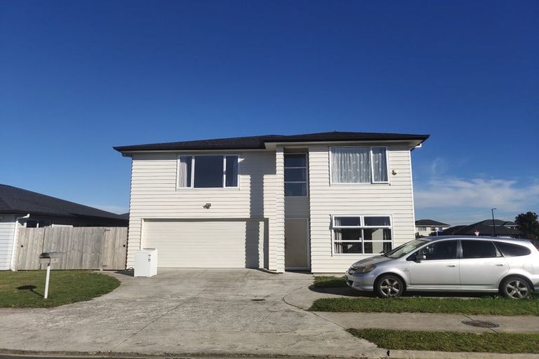 Photo of property in 10 Peerless Avenue, Takanini, 2112